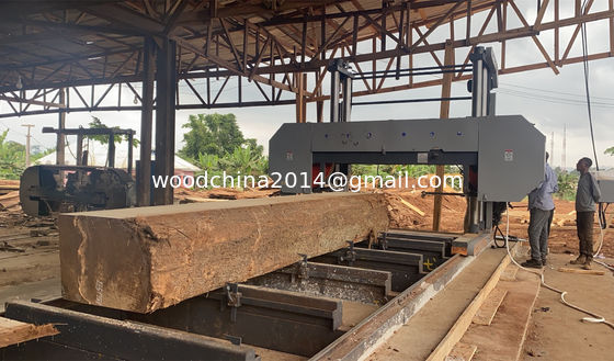 الشريحة 2500mm CNC الأفقية أوتوماتيكية الخشب الماسورة آلة الشريط رأت لقطع الخشب الأفريقي