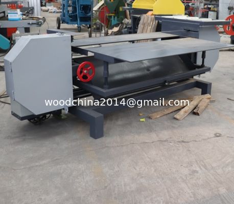 شاحنة شريط تفكيك الصفائح الخشبية لقطع الأظافر شاشة تفكيك الصفائح عرض 1750mm