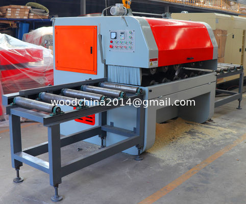 Square Timber Multiple Rip Saw Woodworking Machine 400mm Sawing Width
